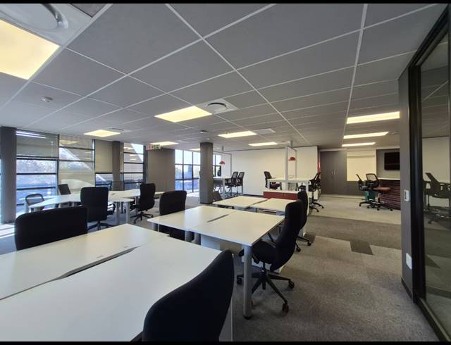 465M² OFFICE TO LET IN MELROSE ESTATE